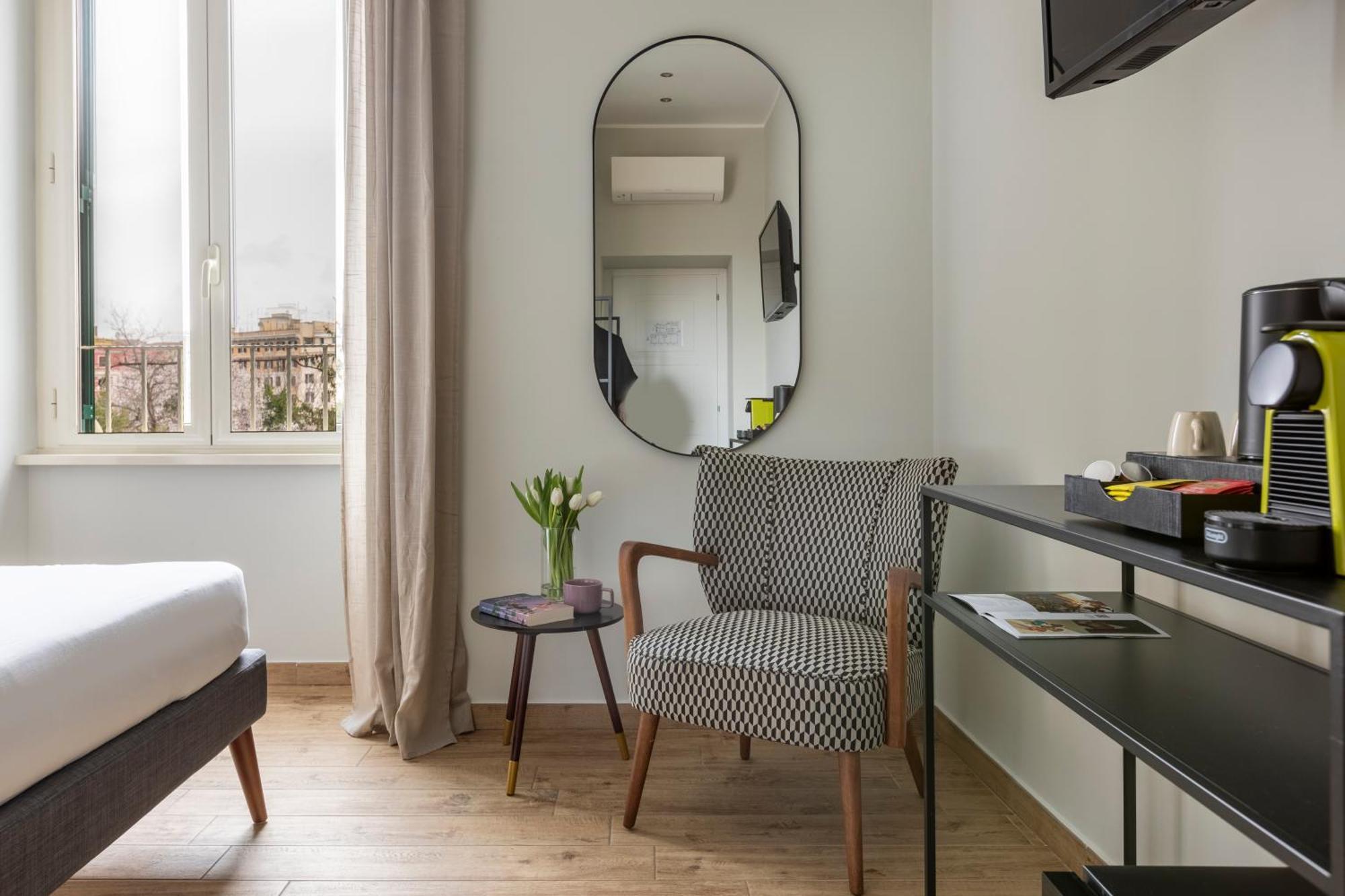 Colosseo Road By Hili Rome Exterior photo